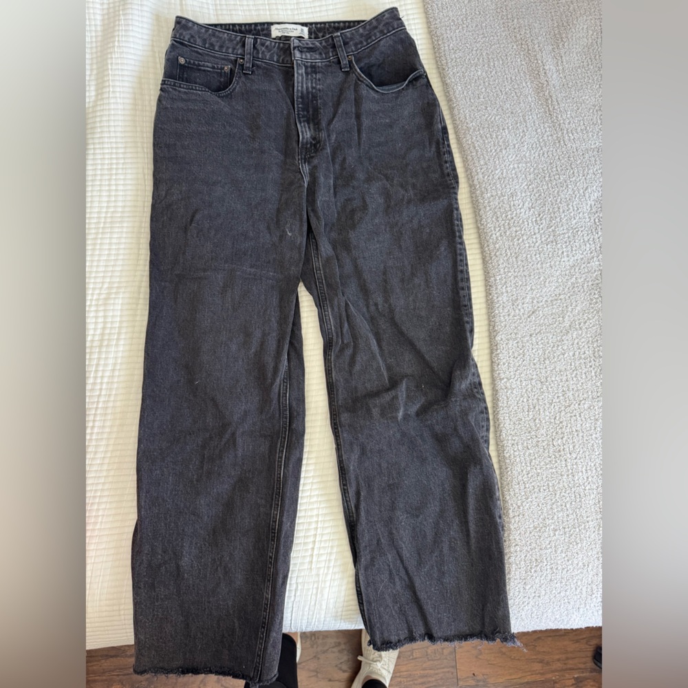 Abercrombie high rise 90s relaxed jean